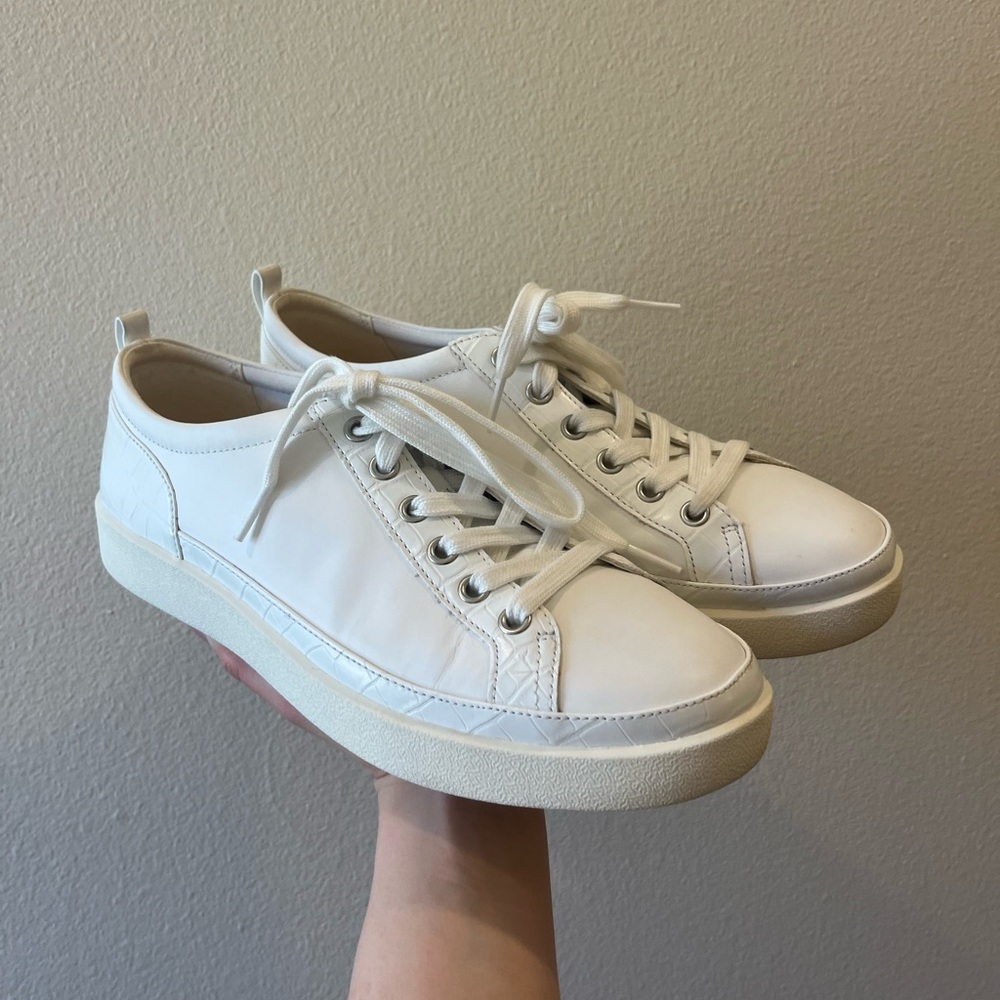 Winny White Leather Sneaker by Vionic - Classic White Sneaker - Genuine Leather